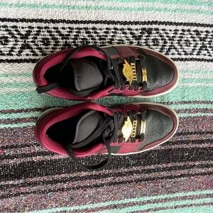 Air Jordan 1 low - women’s 8.5